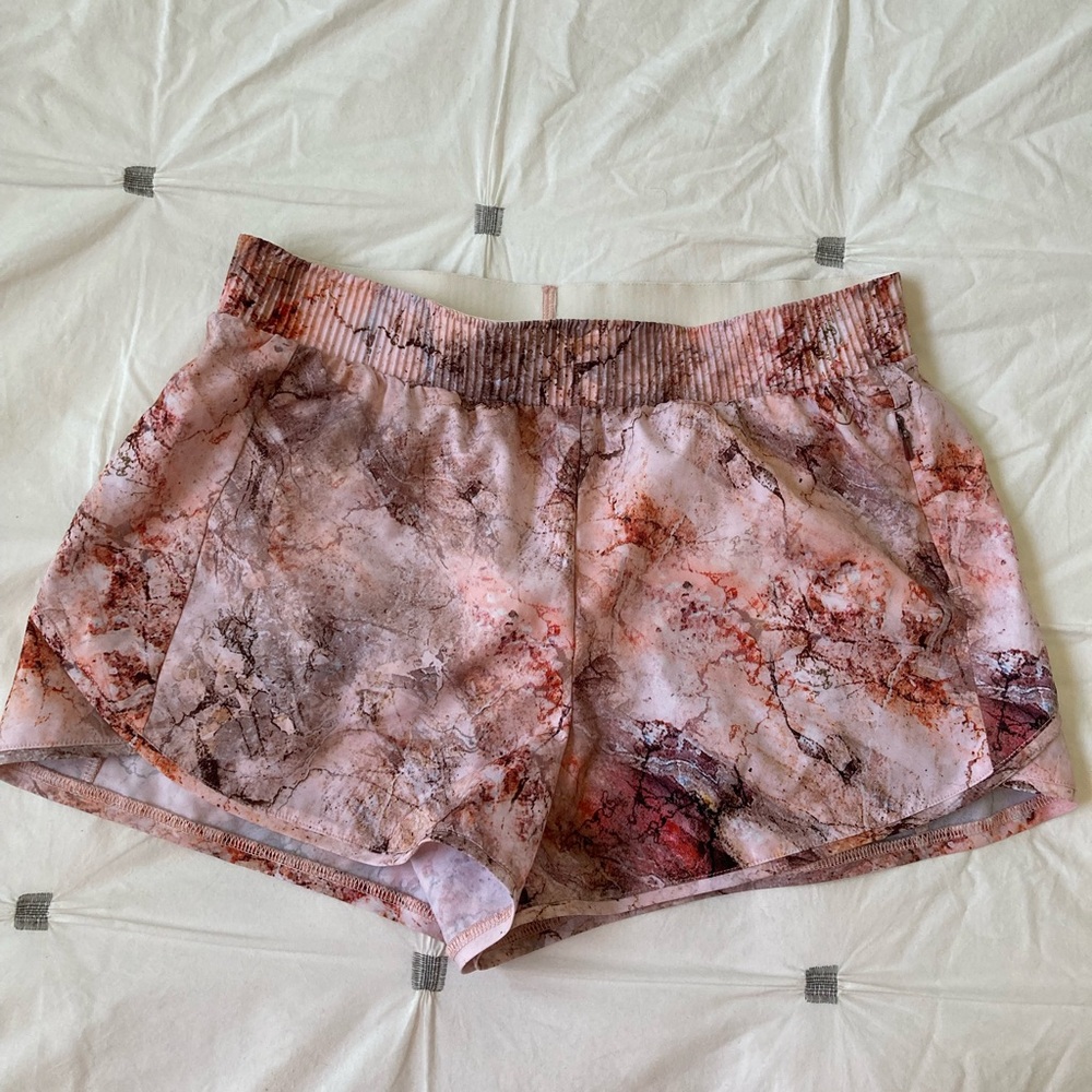 Calia by Carrie Underwood
Calia Swift Short
